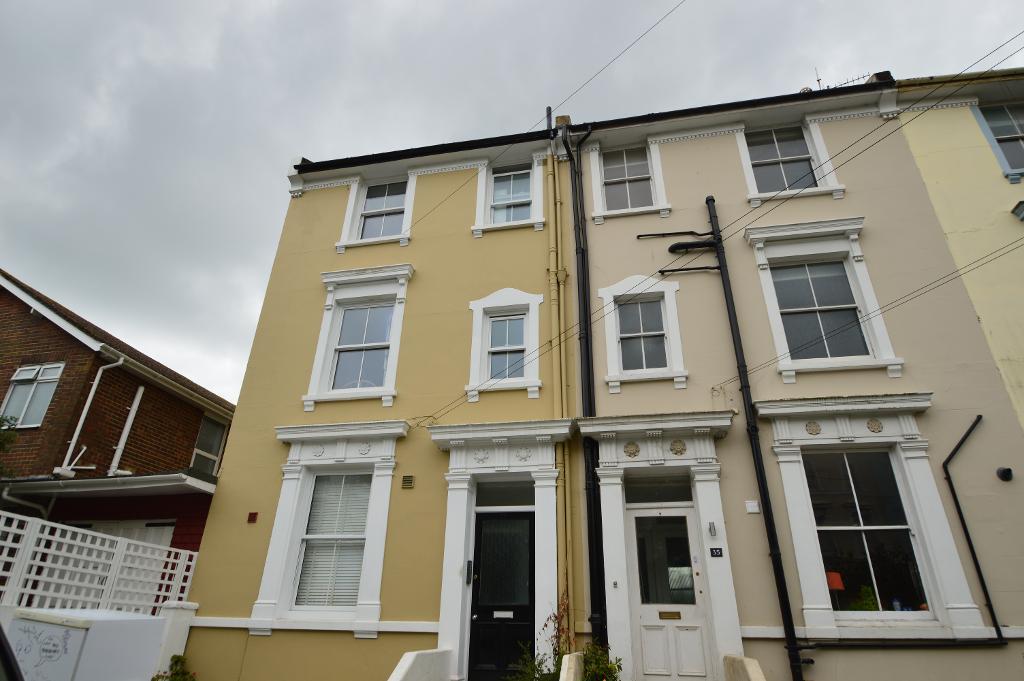 Quarry Road, Hastings, East Sussex, TN34 3SA